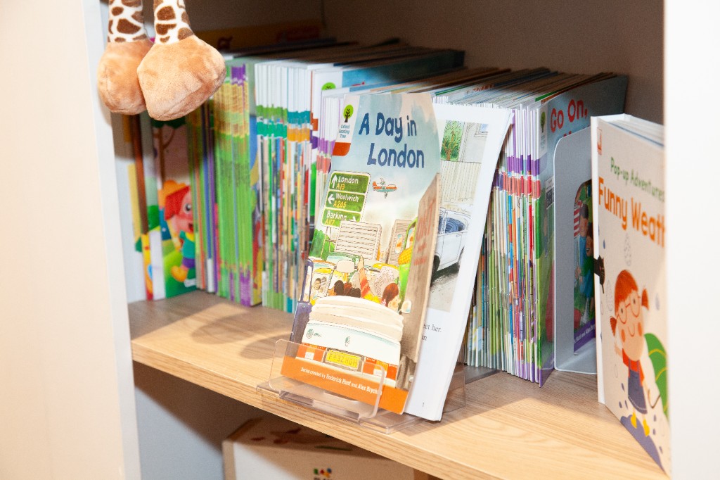 มุมหนังสือ Oxford Reading Tree